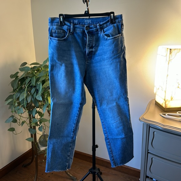 A.n.a high rise straight jeans set of 2 - Picture 3 of 4